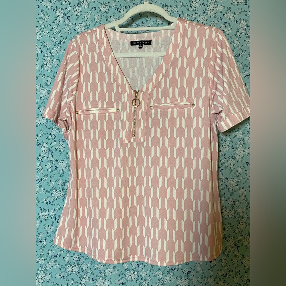 Fifty Street Pink Geometric Zip V-Neck Blouse